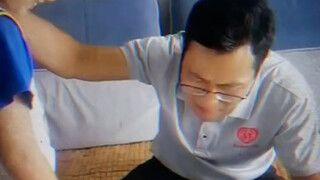 Elementary school student's essay "My Dad" gradually becomes absurd, but bits and pieces might actua