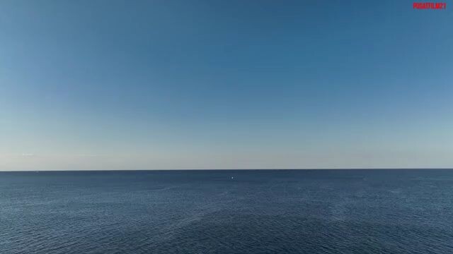 THE WATER E 03