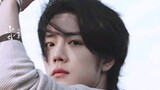 The girl's heart is overflowing at this moment. Xiao Zhan's slightly side face angle is too handsome
