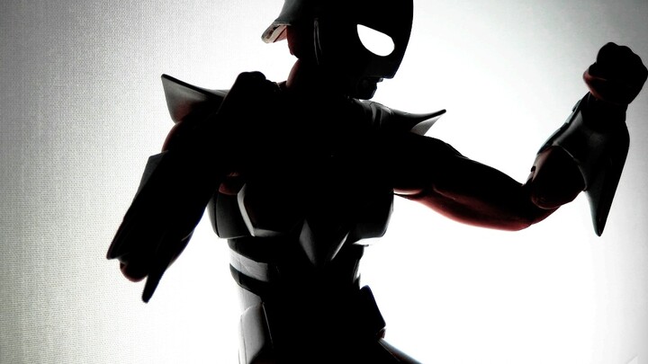 3 Ultraman True Men
