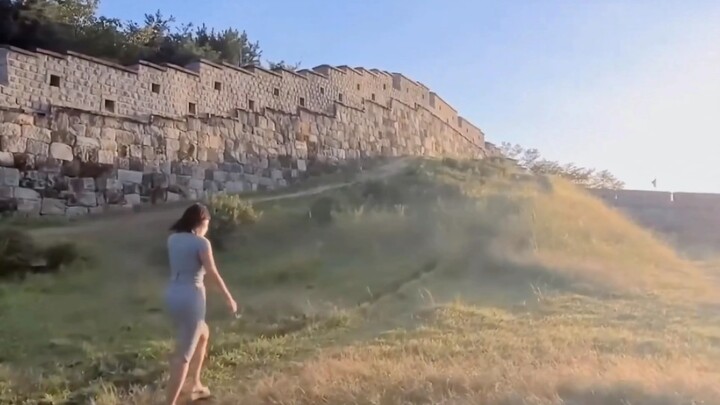 要善良，要勇敢，要像太阳一样努力发光！