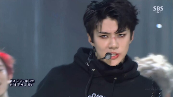 【Wu Se Hun】Đẹp trai đến mức tuyệt mỹ, buổi biểu diễn này mà không có cảnh quay trực tiếp thì quả là 