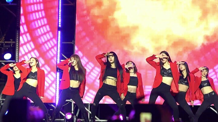 【SNH48】أيس تو يرقص على أغنية EXO «loveshot»، أرجل طويلة تملأ الشاشة، قميص أبيض وبدلة حمراء، مونتاج م