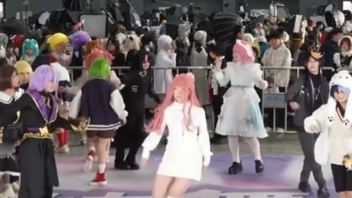 Biên độ công cộng hoành tráng đã được