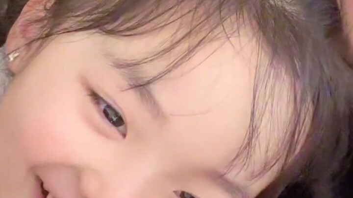 女儿真是爸爸暖心的小棉袄呐