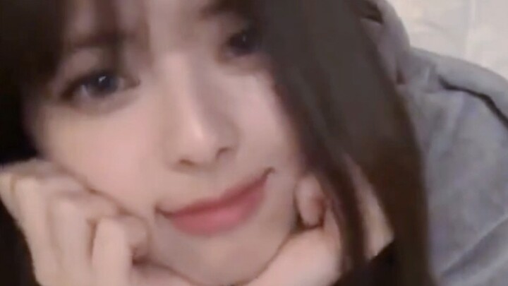 【申有娜】刚在一起的女友给你打视频电话了！快接听！！