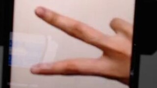 【เทียนโต้ว】ดูมือฉันสิ แล้วเดาสิว่าฉันอายุเท่าไหร่? โต้วเป่า: ฉันดูเด็กมาก น่าจะประมาณ 20 กว่าๆ นะ~ ป
