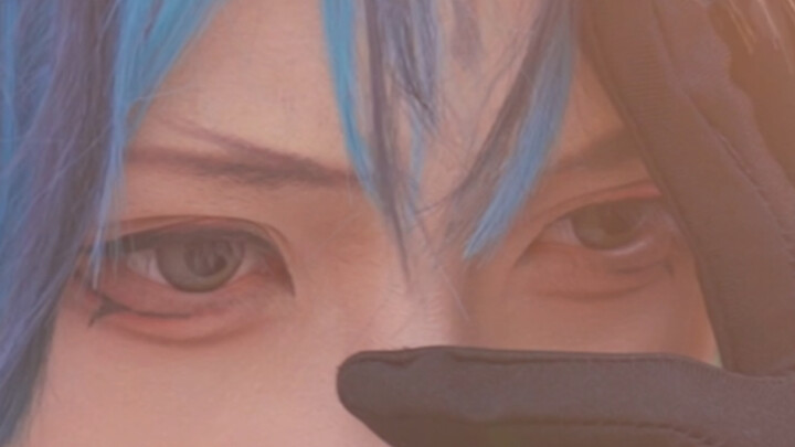 A heavenly treasure of the mortal realm: 1.8 meters tall