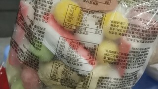 Setelah selesai memasak, teman-teman terus memanggilku Kakak Wanpi