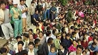 10万人围观《西游记》拍摄，这就是《西游记》至今让观众喜爱的原因。
