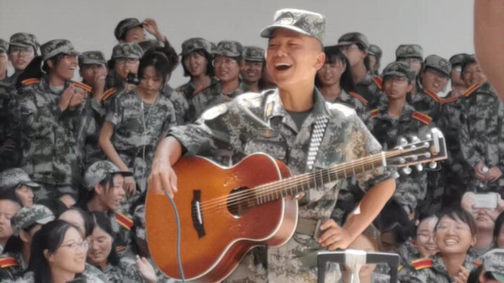 When "Unknown Flower Name" meets the guitar of the military training instructor