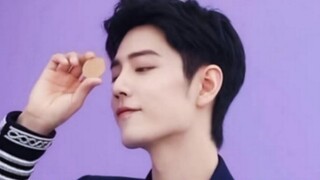 Are the dads starting to roll inwards too? Each one is better at taking photos than the other!!!