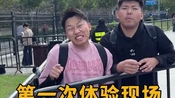 ครั้งแรกที่ได้สัมผัสสดๆ ตรงนั้น ช่างทำให้ฉันตกตะลึงจริงๆ รู้สึกฮึกเหิมสุดๆ!