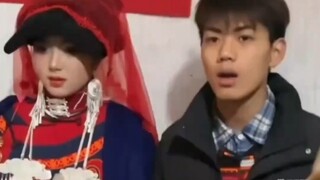 The guy finally married the girl he’s been madly in love with—so happy his smile just can’t be conta