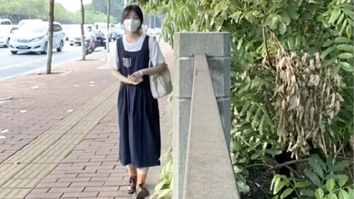 当领导建议我多穿裙子…