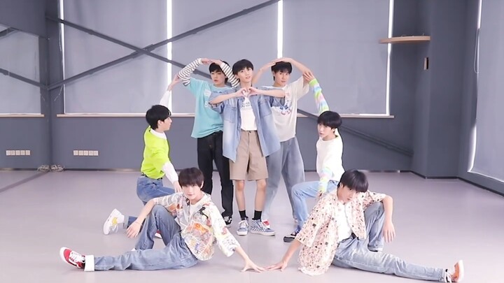 【ไทม์ นิวส์ บอย】เวอร์ชันห้องซ้อมเพลง “พี่สาวสวยมาก”