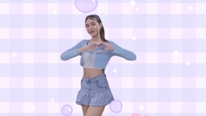 Màu em thích là màu xanh dương Anh có muốn làm người em thương 💙