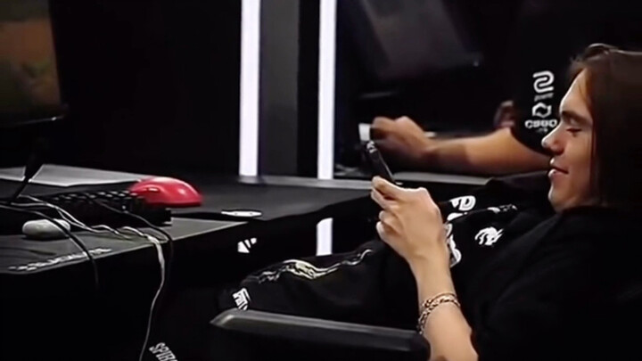 donk: Just found an insane spot on TikTok—this game’s a lock!