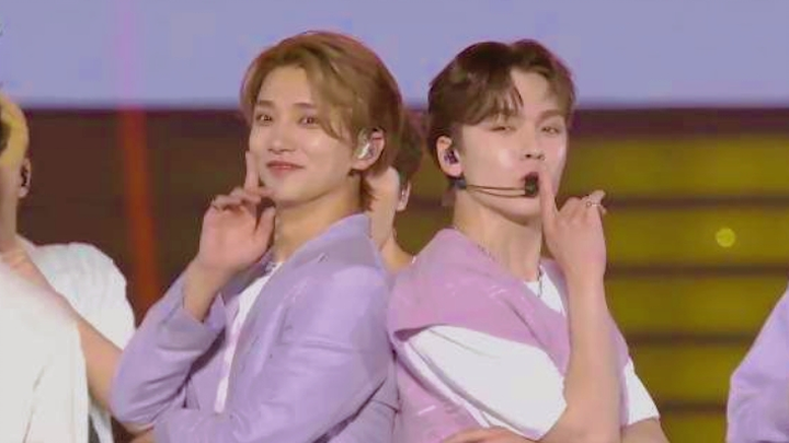 【เซเวนทีน】Left & Right คู่ซ้ายขวาสุดสดใส มาลองสักชิ้นไหม?