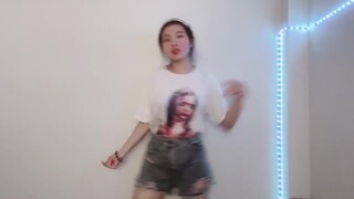CÙNG LẮC LƯ NHÚN NHẢY