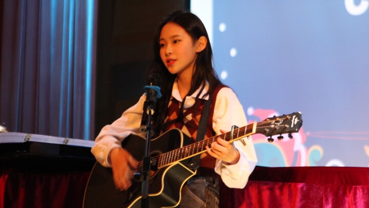 Học sinh trung học cover "Love to Hate Me": Chuyển âm thần sầu + Rap mượt mà