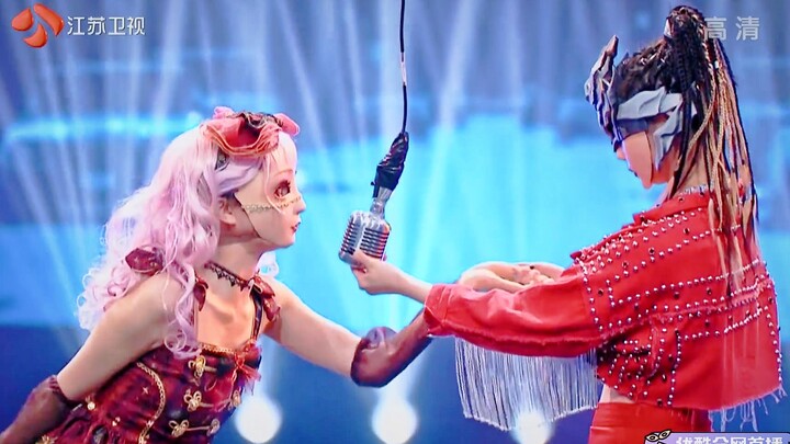 李子璇、周洁琼蒙面舞王在线battle斗舞 糖果炮弹VS铁少女