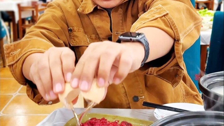 Pergi ke Shunde untuk makan 15 kali berturut-turut