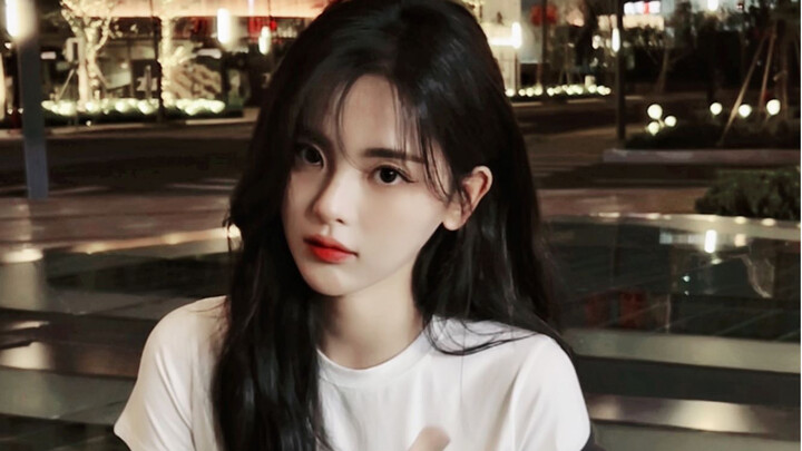 لا رجل في قلبي، ولا حب، طبيعي أن أكون إلهة. حفلة يانغ تشاو يوي الحية تصل إلى مستوى جديد من الجمال، ح