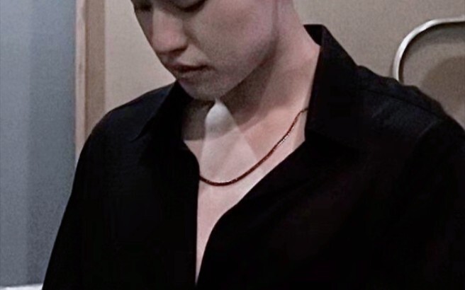 "Một Alpha dù kiêu ngạo cỡ nào đi chăng nữa thì cũng sẽ phát điên lên vì một thứ mùi nhất định."