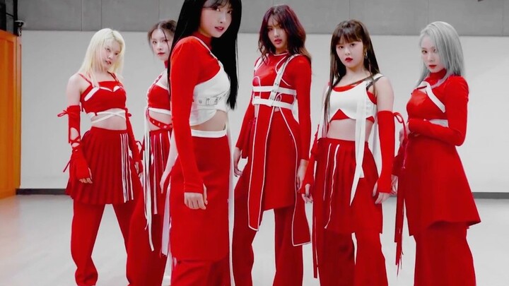 EVERGLOW’s latest comeback track “FIRST” – official practice room video with a single-take camera re
