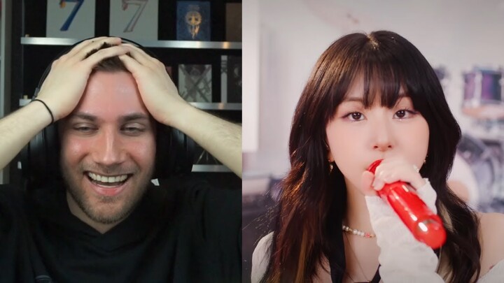 I CANT BELIEVE HOW GOOD THIS IS 🤯🤯 TWICE "Queen of Hearts" Live Clip - Reaction