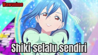 Shiki sang penyendiri