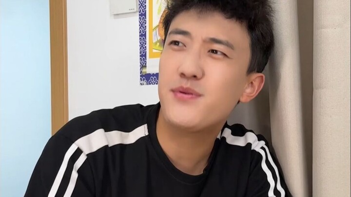 Fang Kai's undercover identity has finally been exposed—will the classmates choose to confront him w