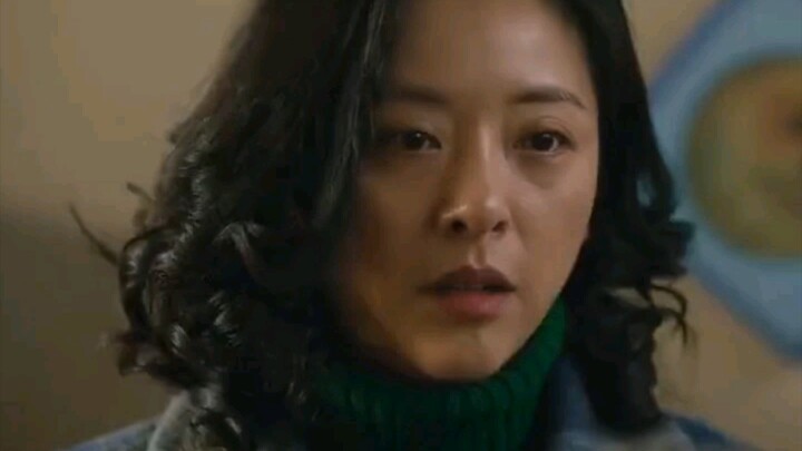 The daughter-in-law locked the front door from the inside before going to bed, leaving her father-in