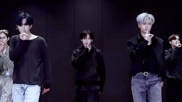 Drum beat dance｜ENHYPEN - Sweet Venom Mirror image zoomed in, only the drum beat blank part is fille