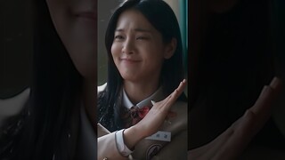 Are we getting another love triangle?😩💔 #shorts #kdrama #seolinah #twinklingwatermelon