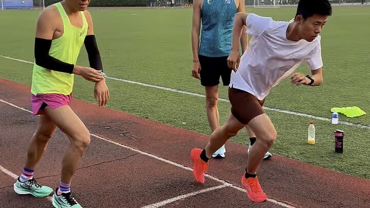 อะไรนะ? สุดสัปดาห์นี้แข่งวิ่ง ต้าเสียจัดให้ 30 รอบ 400 เมตร