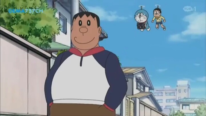 ngerjain giant pake ular mainan