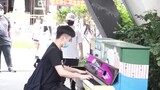 JOJO-Playing Startdust Crusader with Piano on the Street