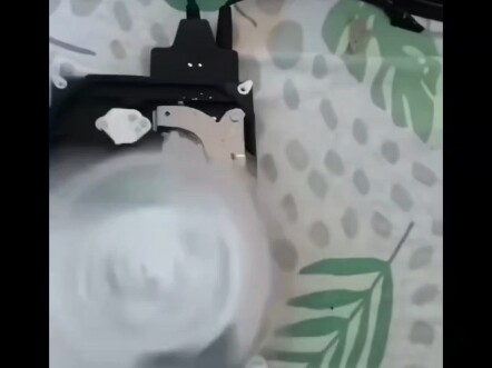 ฮาร์ดดิสก์คอมพิวเตอร์กำลังหมุนอยู่