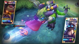 ONE EYED CREATURE ALONG WITH MONSTER DINOSAUR SCARES ENEMIES WITH HALLOWEEN SKINS