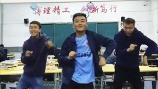 《青  海  摇  2.0》