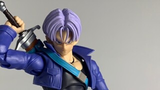 Teach you how to fix the problem of Bandai SHF Trunks 2.0 step by step. The Vietnamese ruined the go