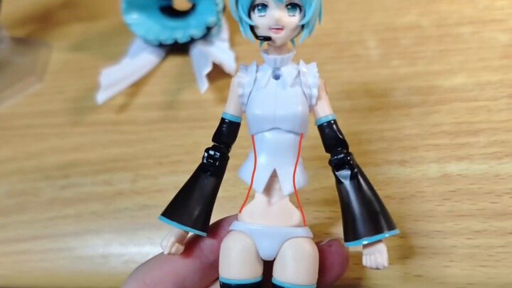 [Bản phát hành đầu tiên tại trạm b] Cô gái lắp ráp gsc plamatea kỷ niệm 16 năm thành lập Hatsune Mik