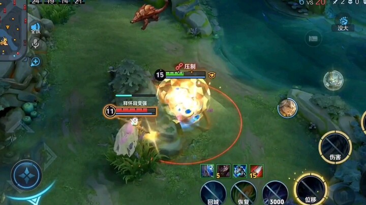 Zhao Yun gave a thumbs-up to the enemy Zhong Kui after the fight.