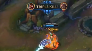 Bố già Graves vẫn sung sức như ngày nào #Lienminh #game