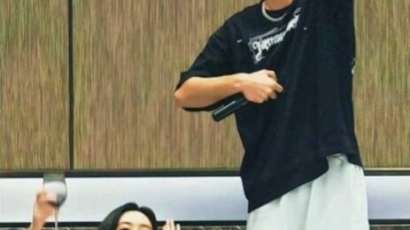 【หวังเฮ่อตี้ × เมิ่งจื่ออี้】ครั้งนี้ฉันจะไม่หลีกเลี่ยงอีกต่อไป นั่งข้างเธออย่างเปิดเผยและภูมิใจ เราถ