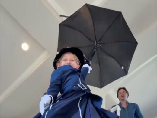 给女儿做一个真降落伞