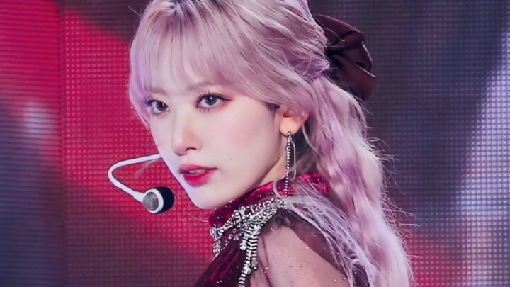 عندما نذكر لون شعر معين، لا يخطر ببالنا إلا فتيات الـآيدولز المفضلات لدينا.