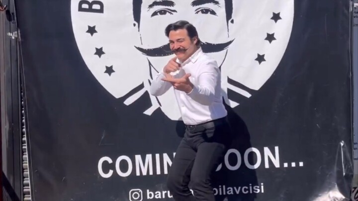 علامة فان دير ليندي الشهيرة